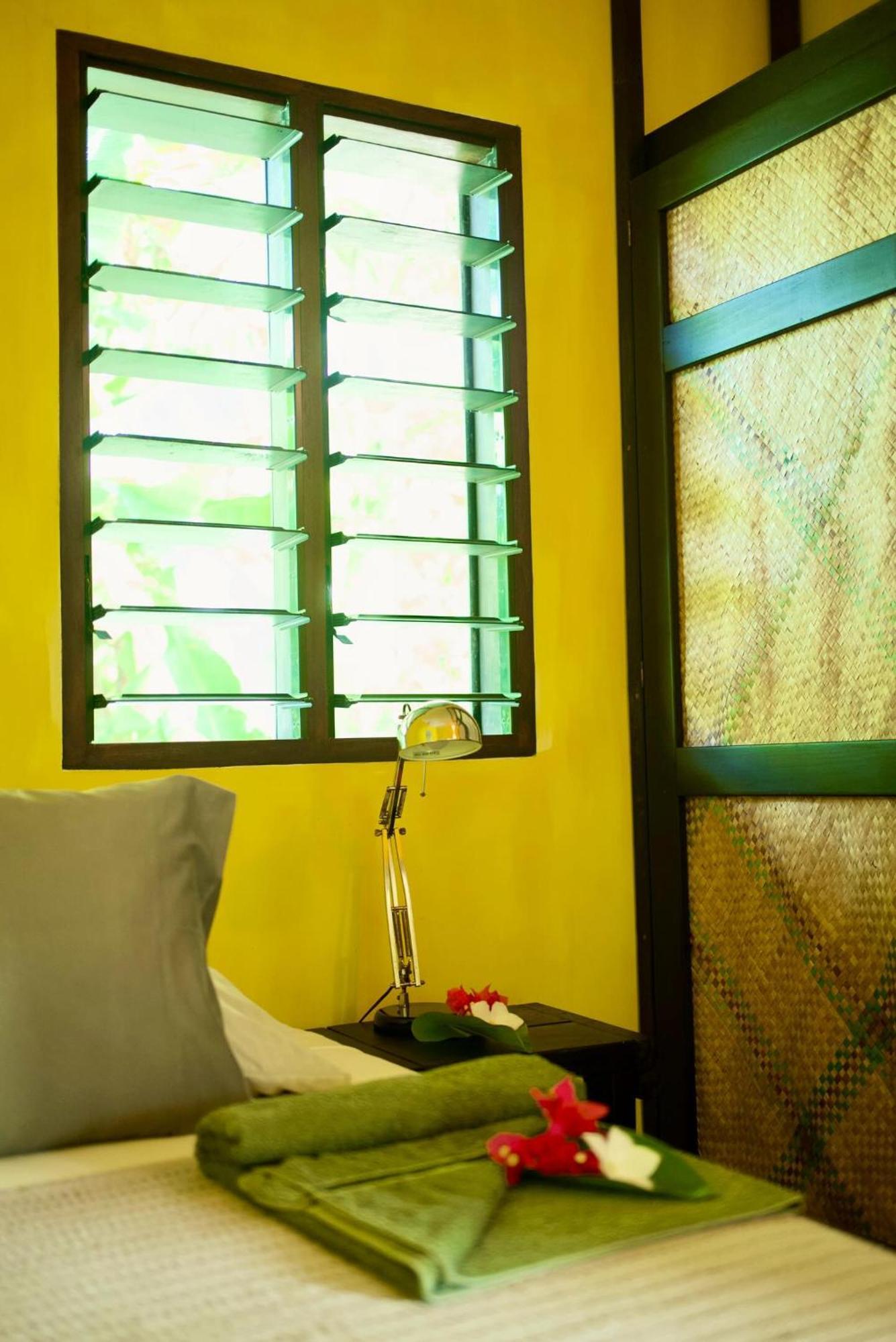 Hotel South Pacific Memories Port Vila Exterior foto