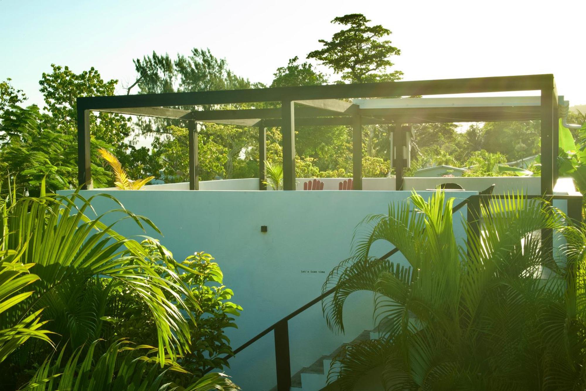 Hotel South Pacific Memories Port Vila Exterior foto